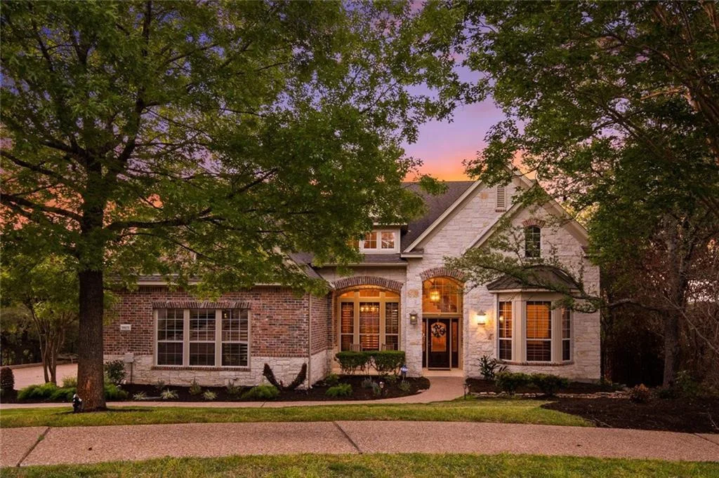 Greenbelt Luxury Estate | Resort Pool, Grand Ipe Deck & Hill Country Views photo 3