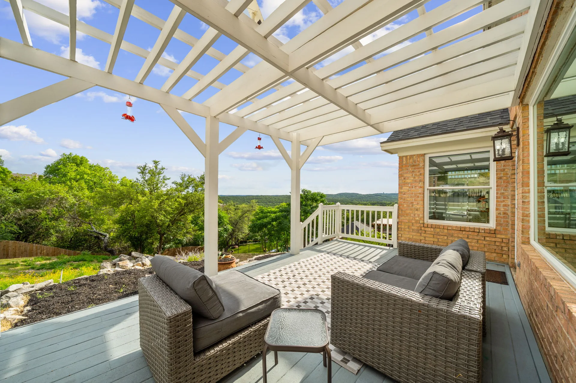 Elegant Colonial Estate in River Place | Walk to Golf, Views for Miles | For Sale or For Lease! photo 31