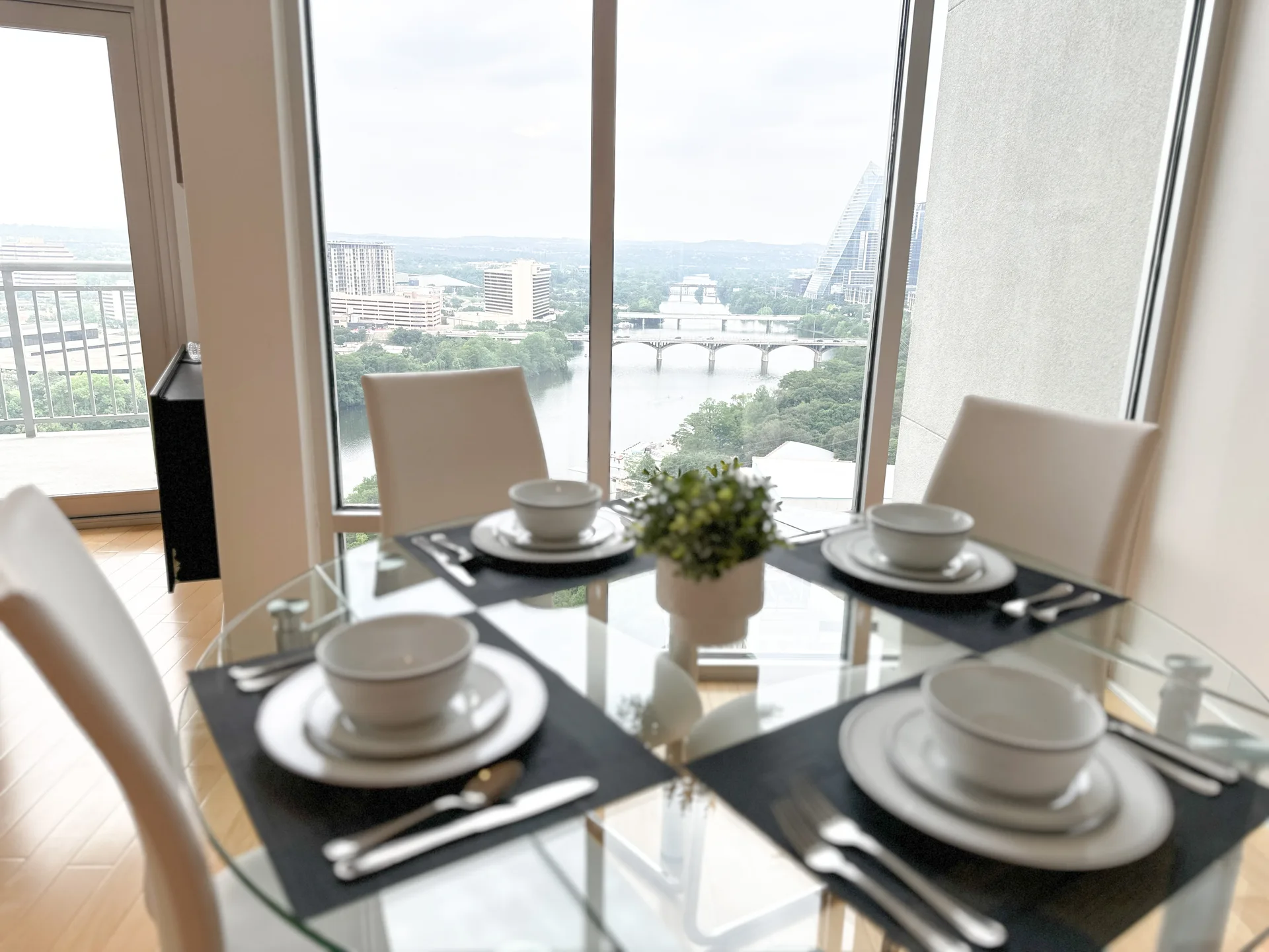 Rare SW Corner Condo w/ Unobstructed Lady Bird Lake Views | The Shore photo 9