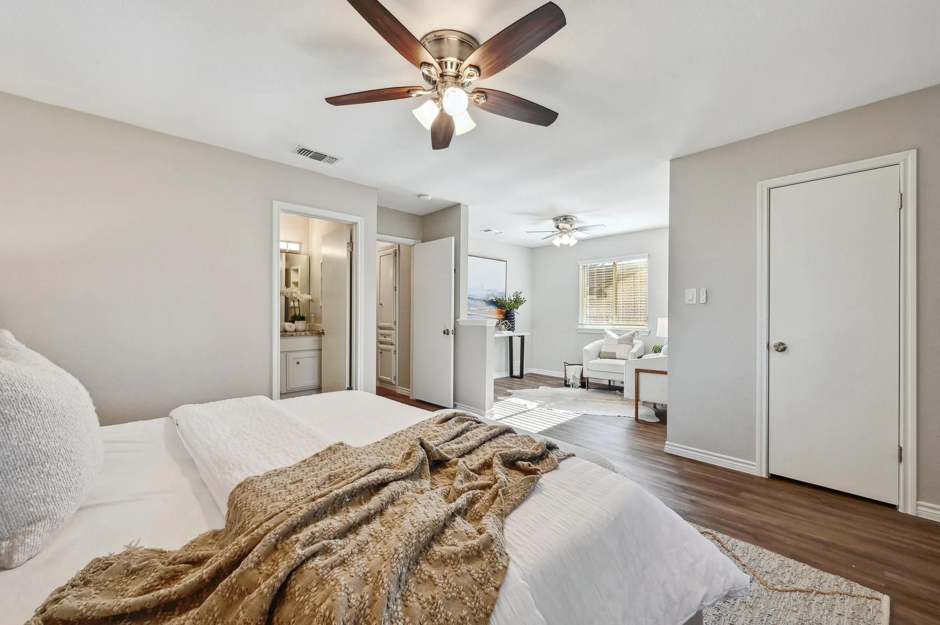 Charming Cherry Creek Home in the Heart of South Austin! photo 13