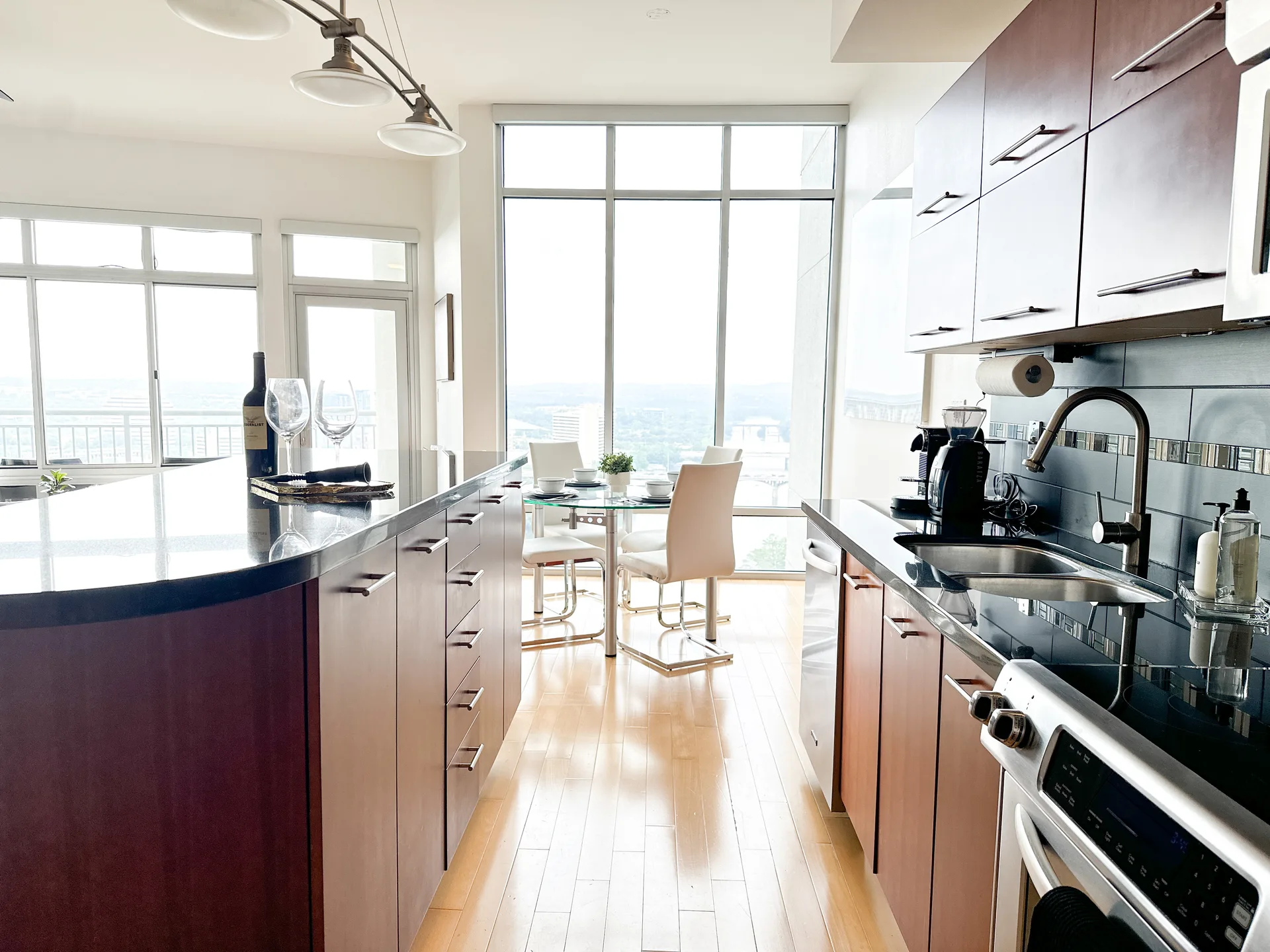 Rare SW Corner Condo w/ Unobstructed Lady Bird Lake Views | The Shore photo 13