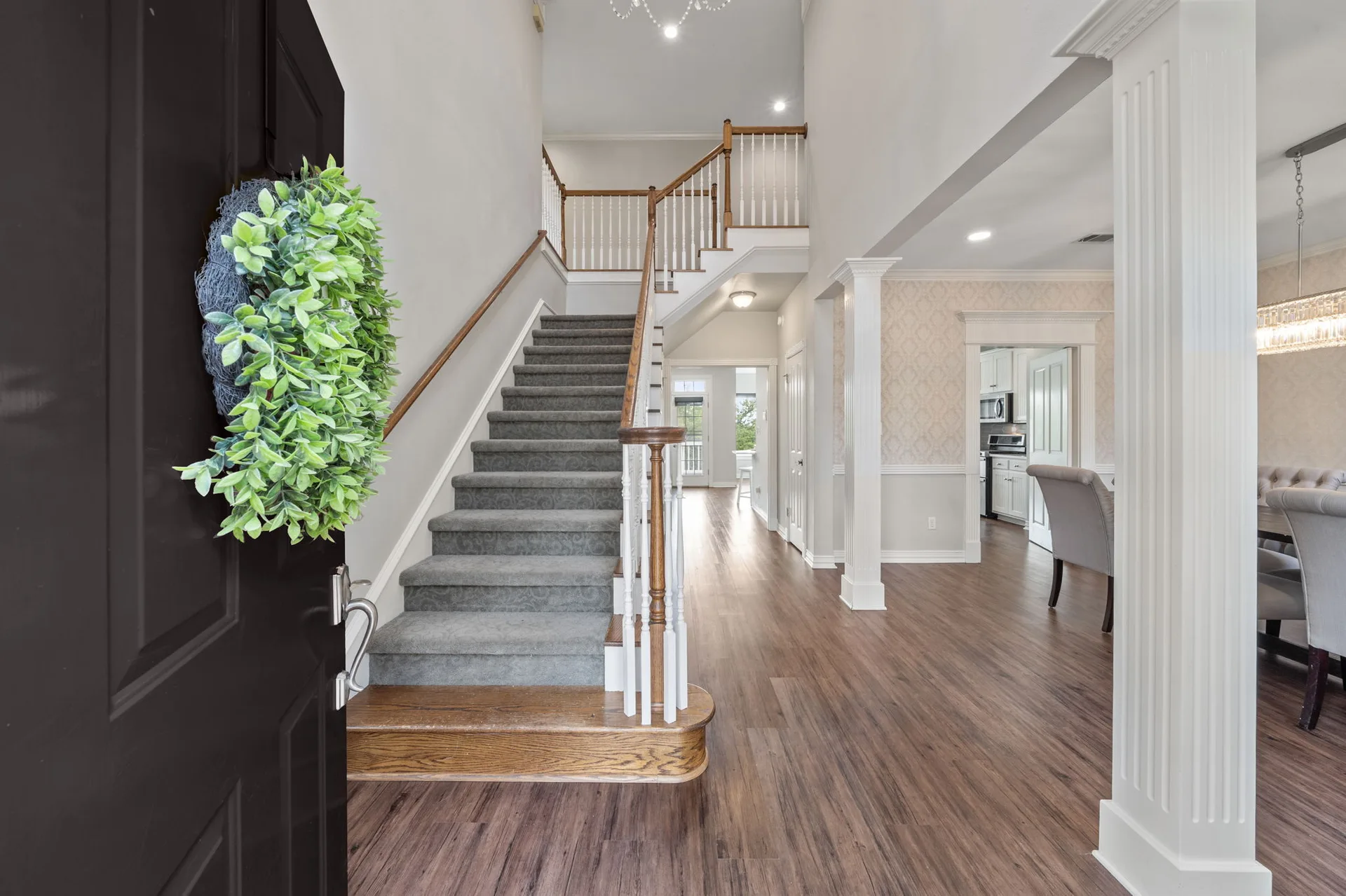 Elegant Colonial Estate in River Place | Walk to Golf, Views for Miles | For Sale or For Lease! photo 2