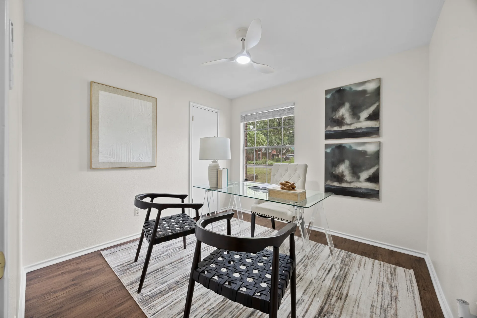 Beautifully-Updated Home in Desirable Maple Run | New Fencing & Major Upgrades photo 6