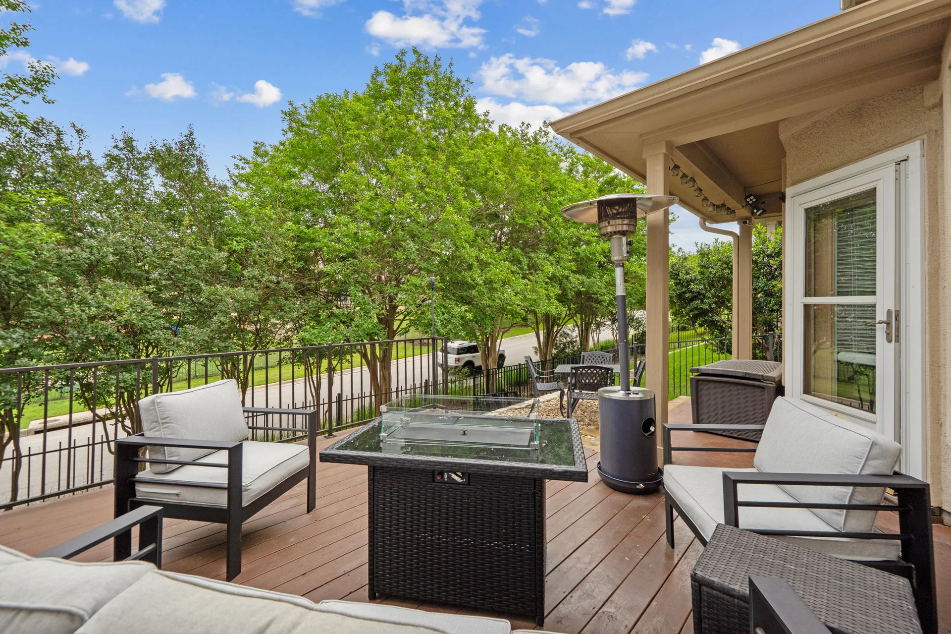 Elegantly Updated Lakeway Retreat w/ New Roof photo 49