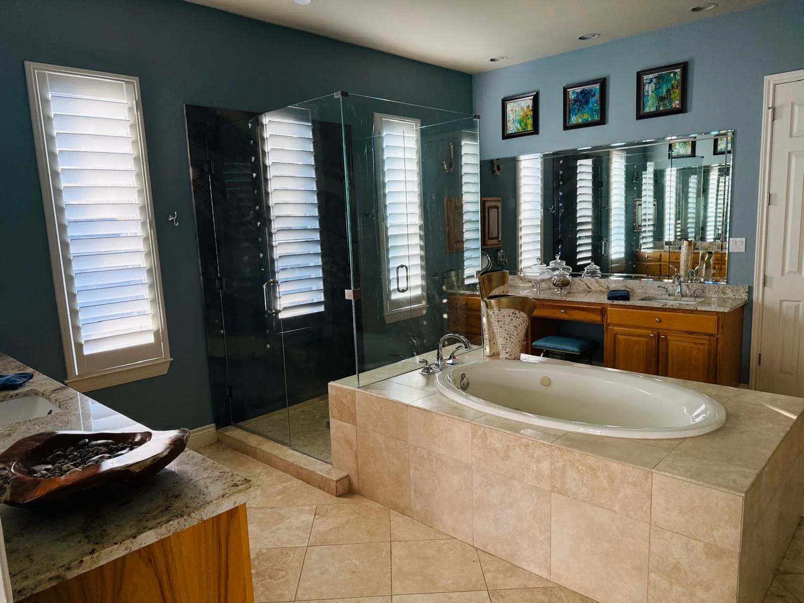 Hill Country Luxury in Westminster Glen Estates photo 7
