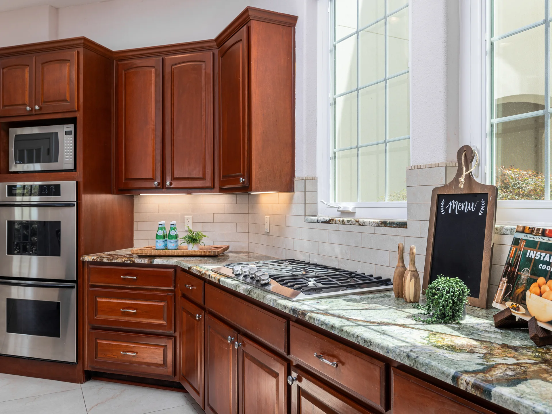 River Place Luxury Lease Opportunity | Pool + Golf Course Views photo 14