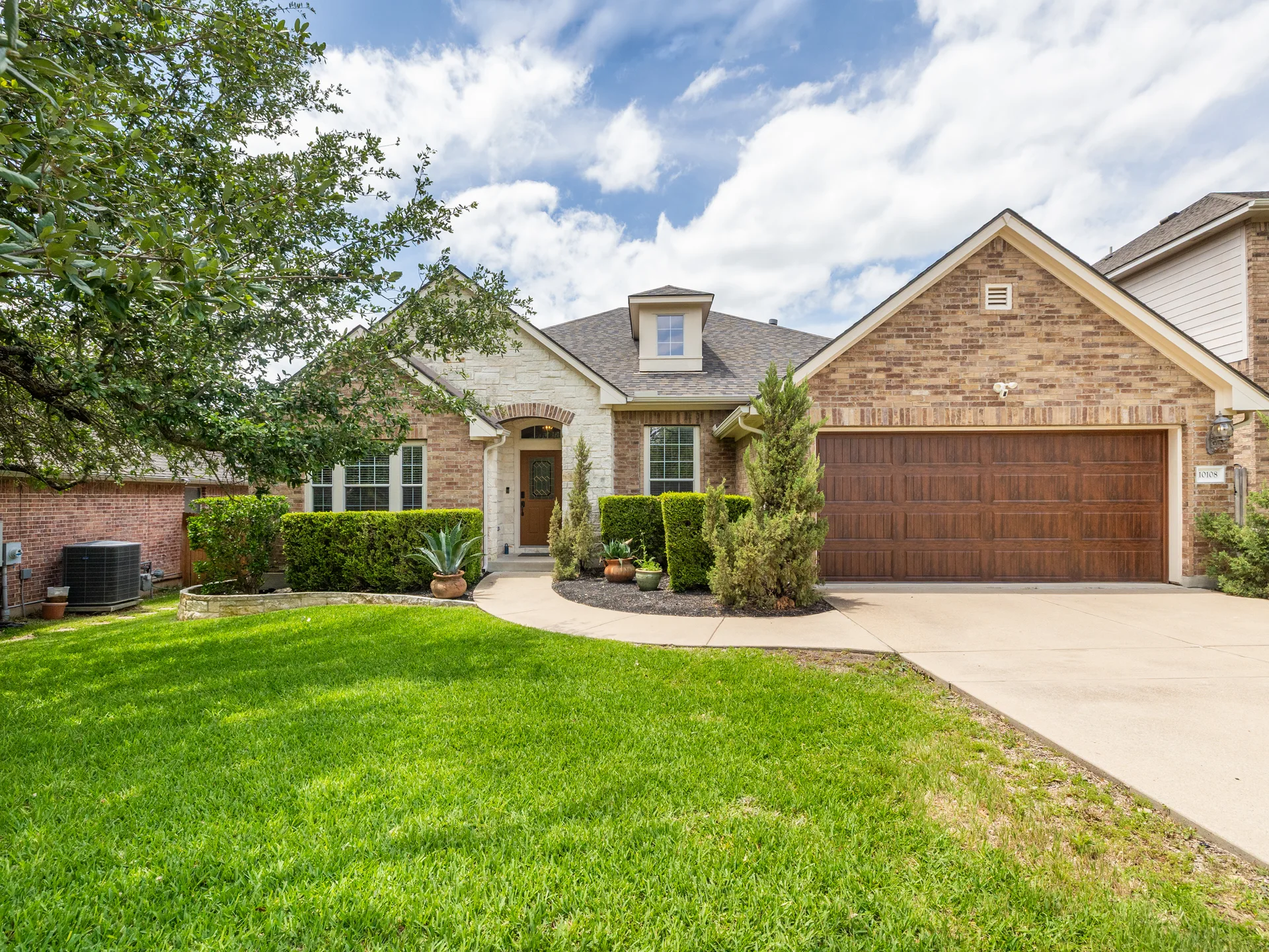 Greenbelt Retreat w/ Pool + Spa | Updated Single-Story in Canyon Creek photo 2