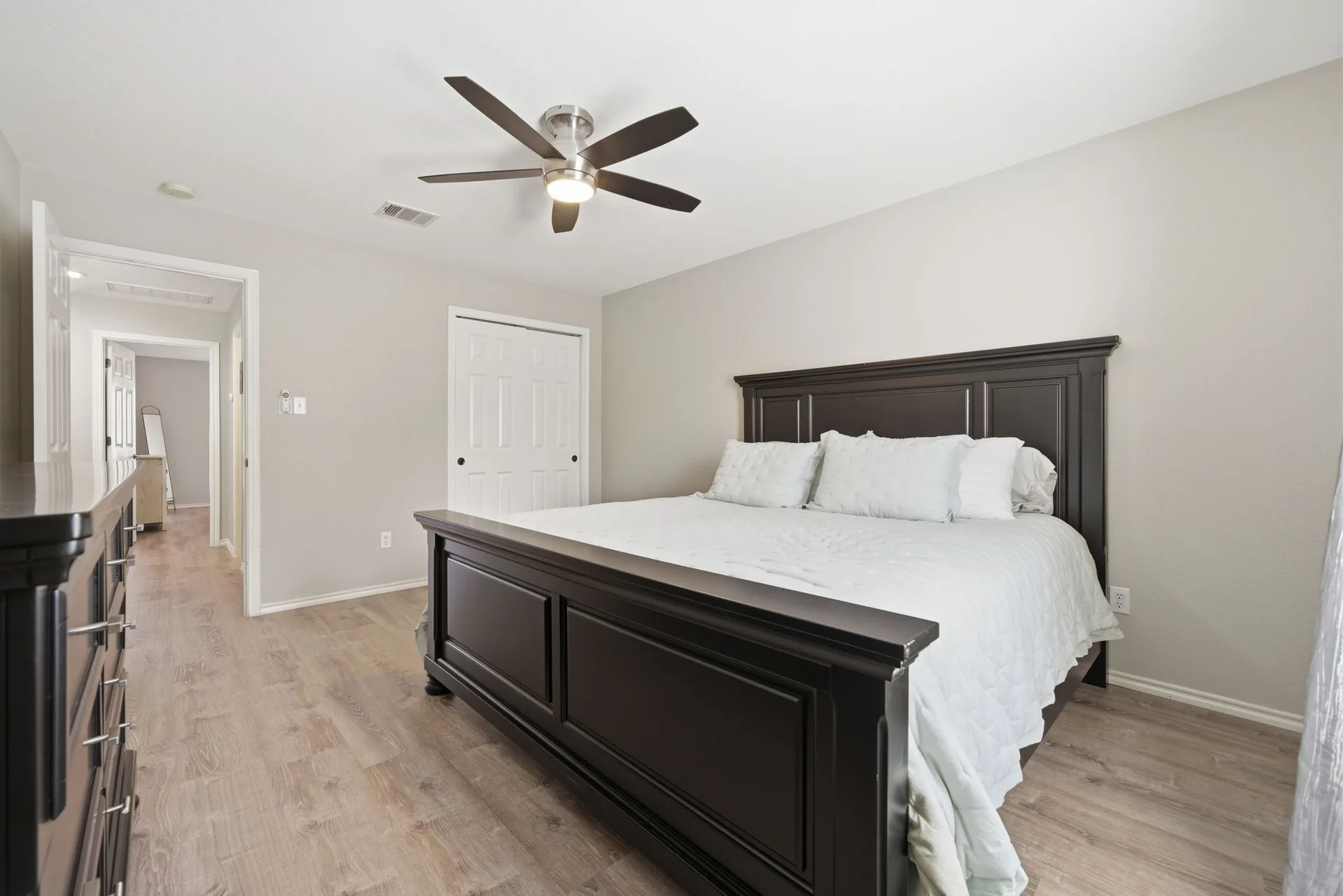 Elegantly Updated Lakeway Retreat w/ New Roof photo 41