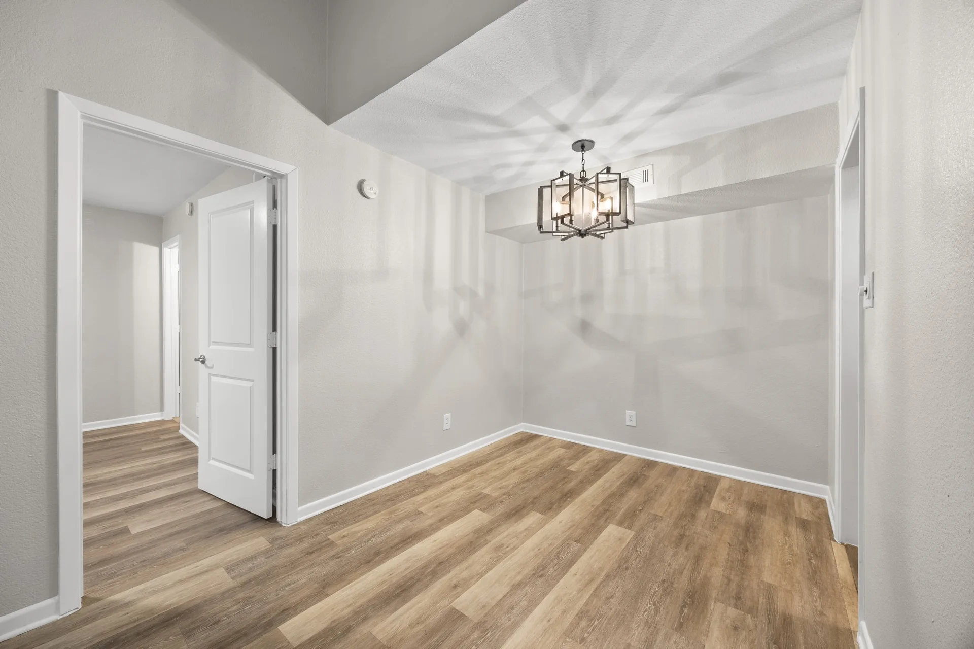 A Top-Floor Retreat in the Heart of 78704 | Two Suites + Fireplace photo 10