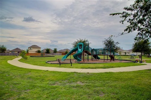 Rare Cul-de-Sac Gem in Manor – With No Neighbor on One Side and Access to HOA-owned Greenspace Right Outside Your Doorstep! photo 28