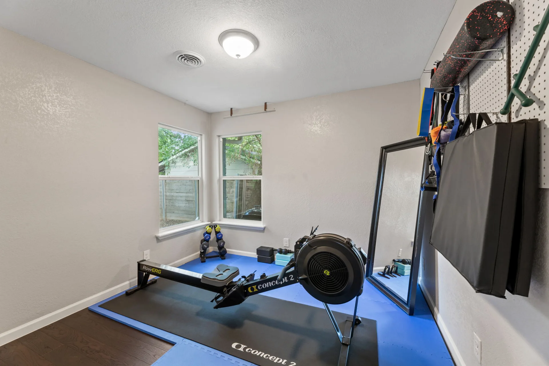 Bright, Updated & Perfectly Located in Central Austin – 4BR/2BA Gem photo 29