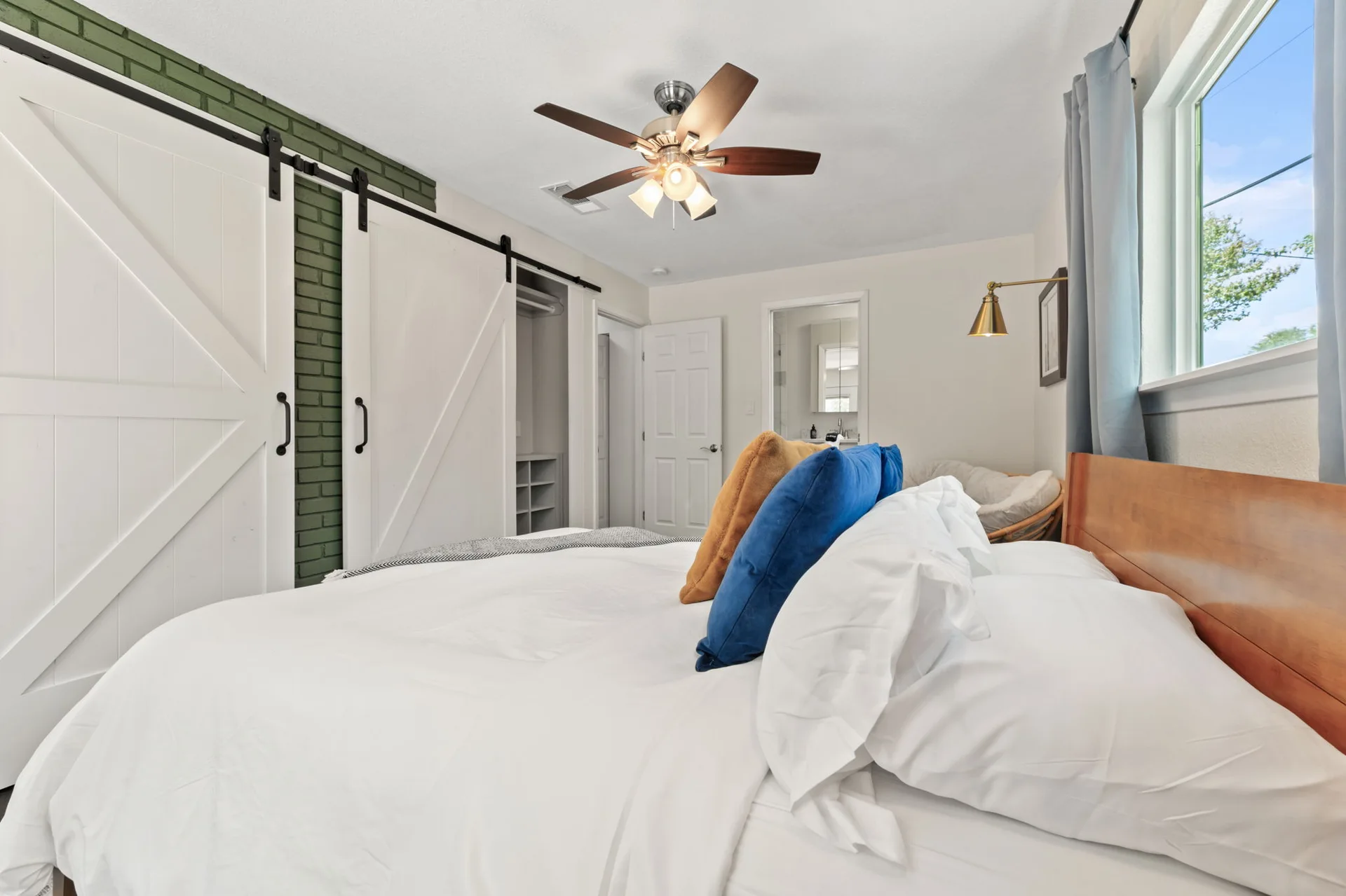 Bright, Updated & Perfectly Located in Central Austin – 4BR/2BA Gem photo 19