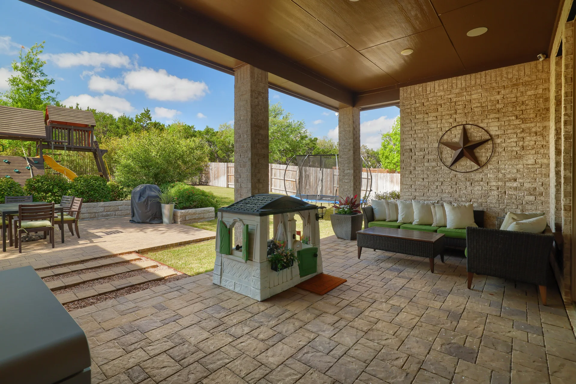 Greenbelt Beauty in Mason Hills with Media Room & 3-Car Garage photo 35