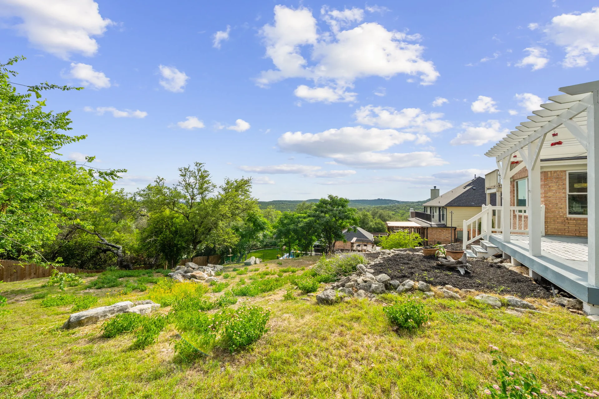 Elegant Colonial Estate in River Place | Walk to Golf, Views for Miles | For Sale or For Lease! photo 32