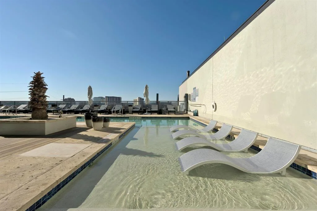Rare SW Corner Condo w/ Unobstructed Lady Bird Lake Views | The Shore photo 42