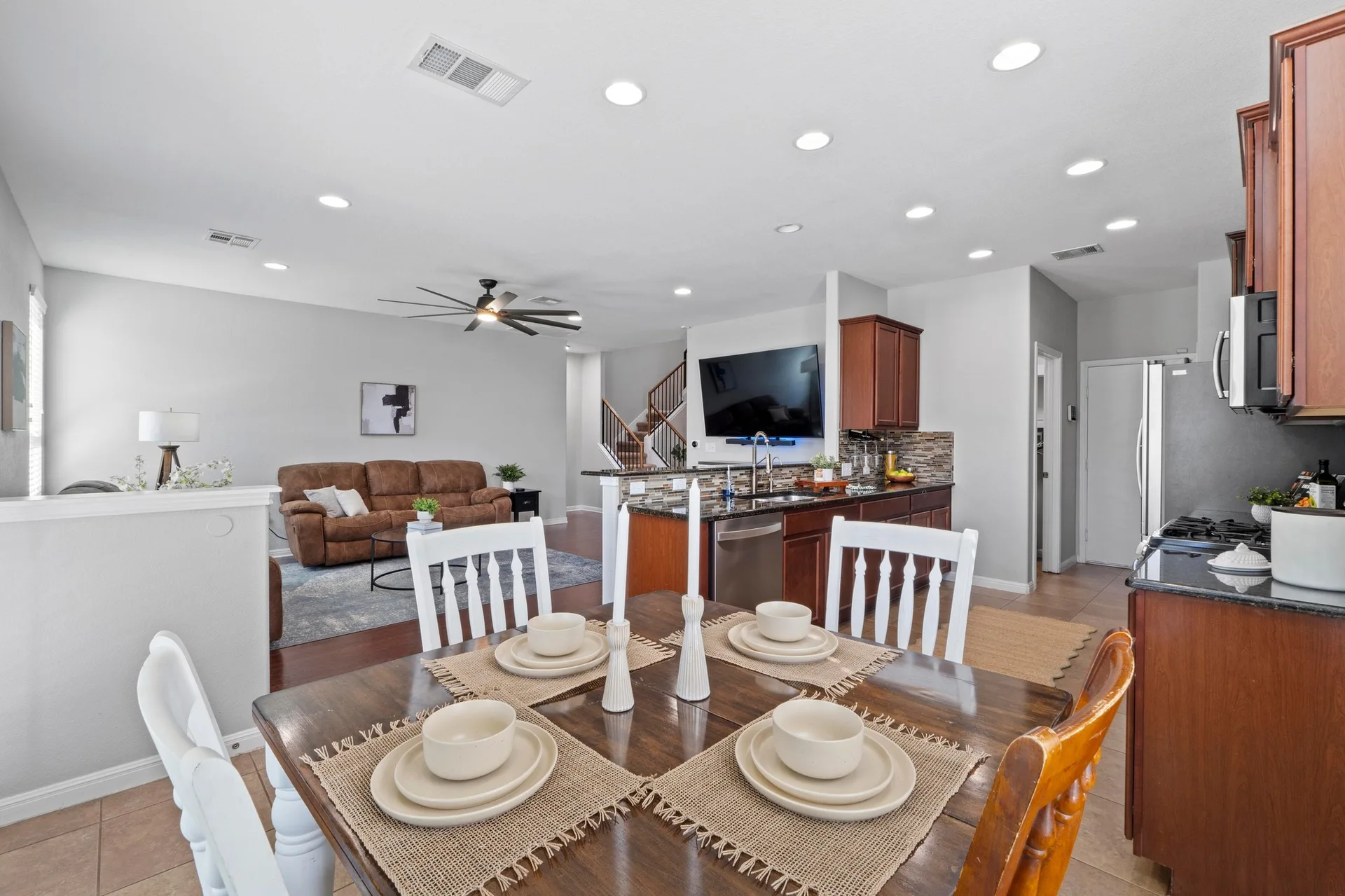 Charming Magnolia Creek Gem – Dream Kitchen, Serene Owner’s Suite & Outdoor Oasis! photo 8