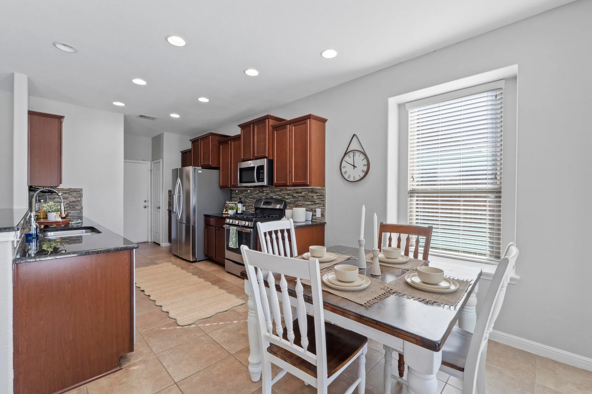 Charming Magnolia Creek Gem – Dream Kitchen, Serene Owner’s Suite & Outdoor Oasis! photo 7