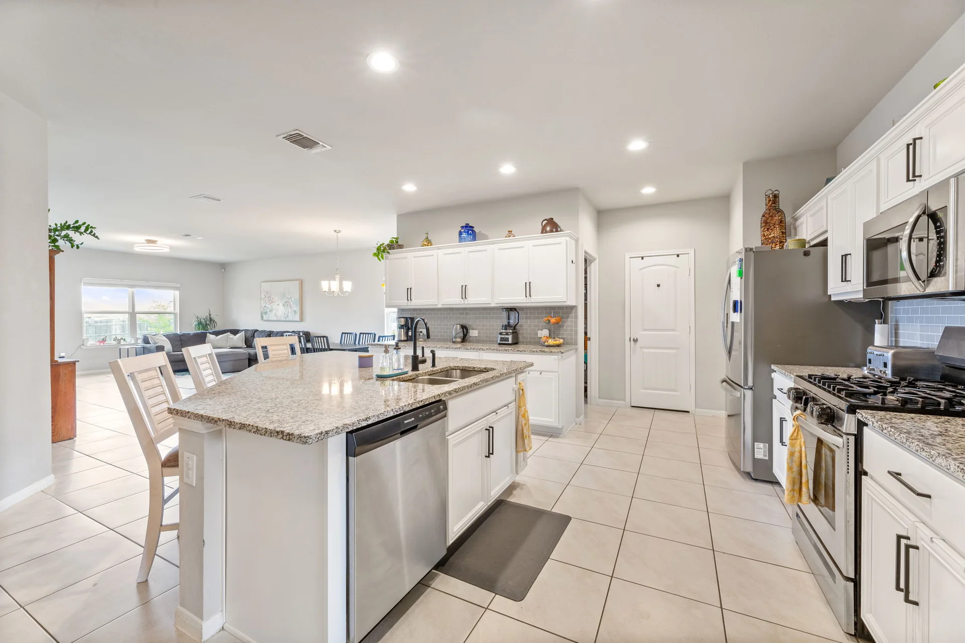 Sprawling One-Story on .28 Acres | Scenic Views + Garden Paradise! | Largest Floor Plan in Reserve at McKinney Falls photo 13