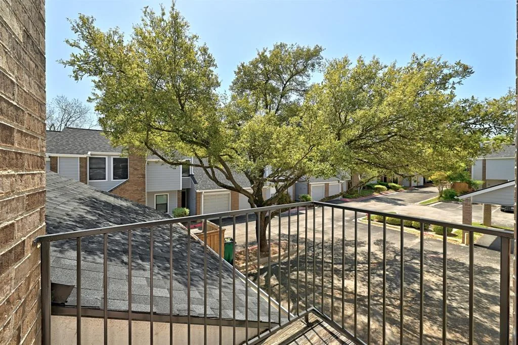 Charming Two-Story Condo in Gated Summerwind w/ Fireplace & Balcony photo 21