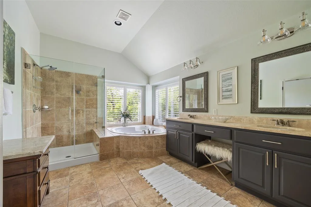 Hill Country Oasis on 1.75 Acres | Private Luxury Retreat with Pool & Cabana photo 10