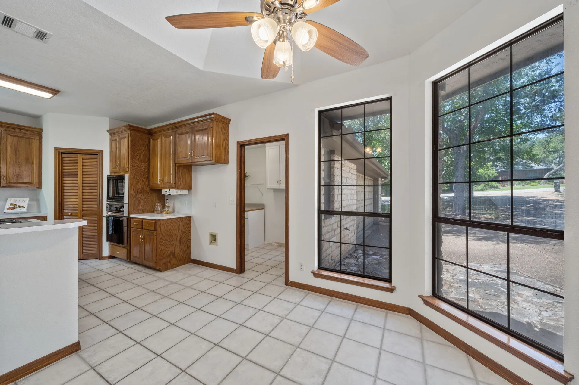Hidden Lakeway Retreat | Full of Potential + Exclusive Buyer & Agent Incentives photo 10