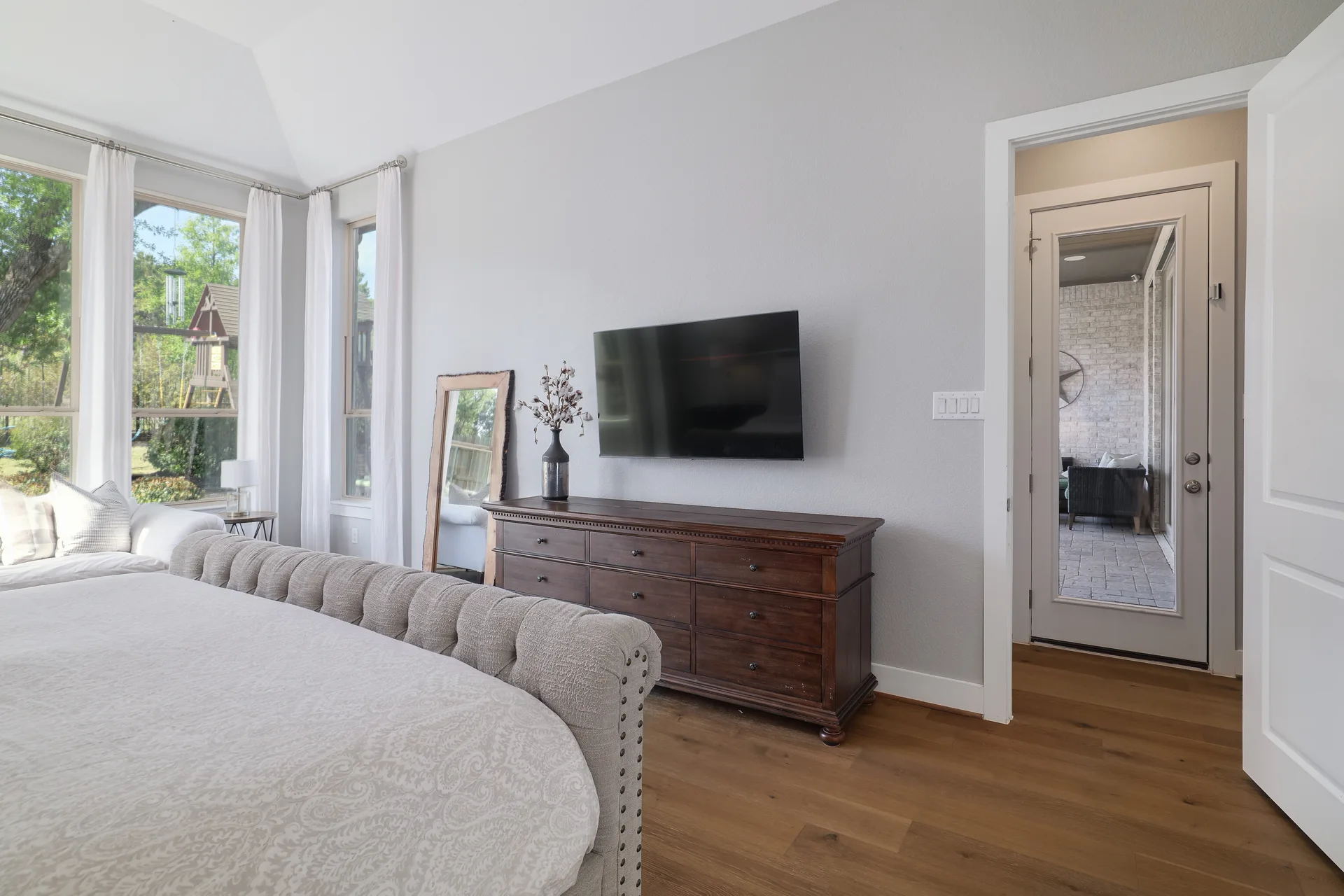 Greenbelt Beauty in Mason Hills with Media Room & 3-Car Garage photo 14