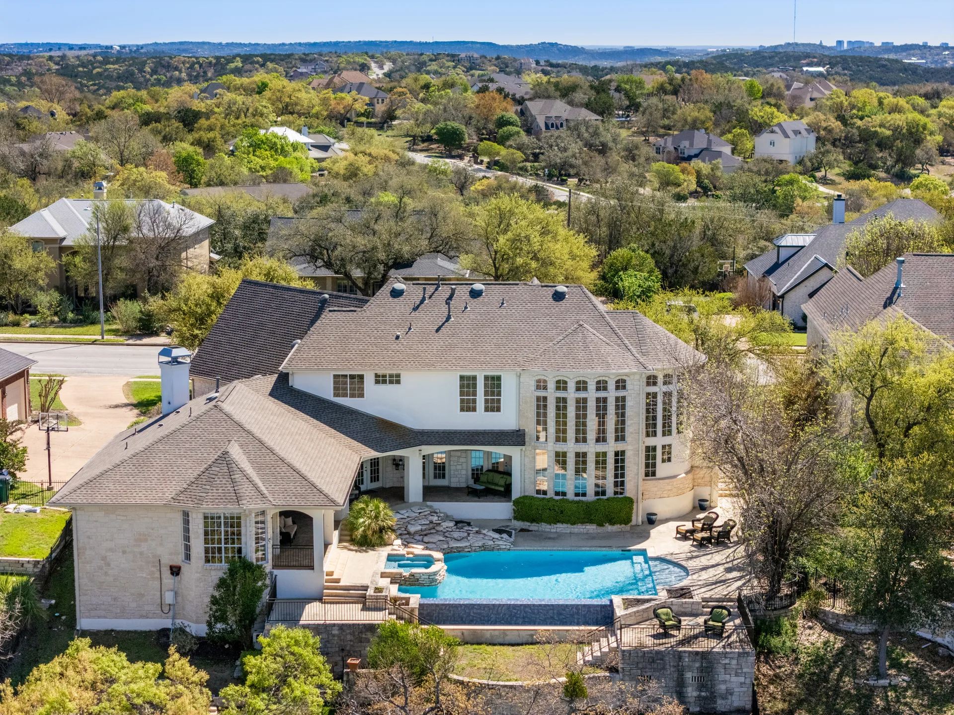 River Place Luxury Lease Opportunity | Pool + Golf Course Views photo 47