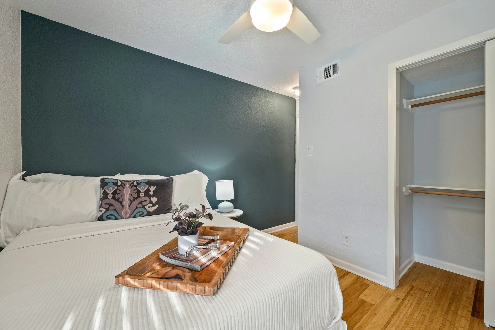 Stylish South Lamar Condo in Gated Ivy Condominiums – Prime Location with Top-Tier Amenities! photo 15