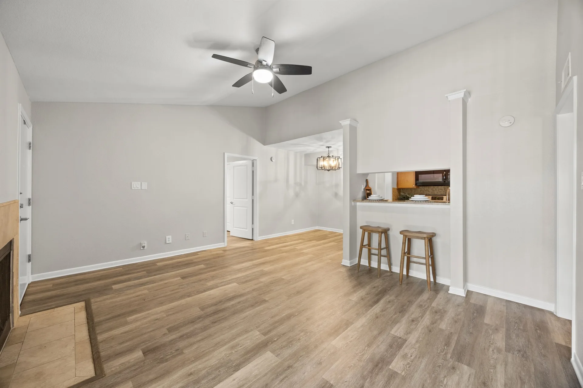 A Top-Floor Retreat in the Heart of 78704 | Two Suites + Fireplace photo 7