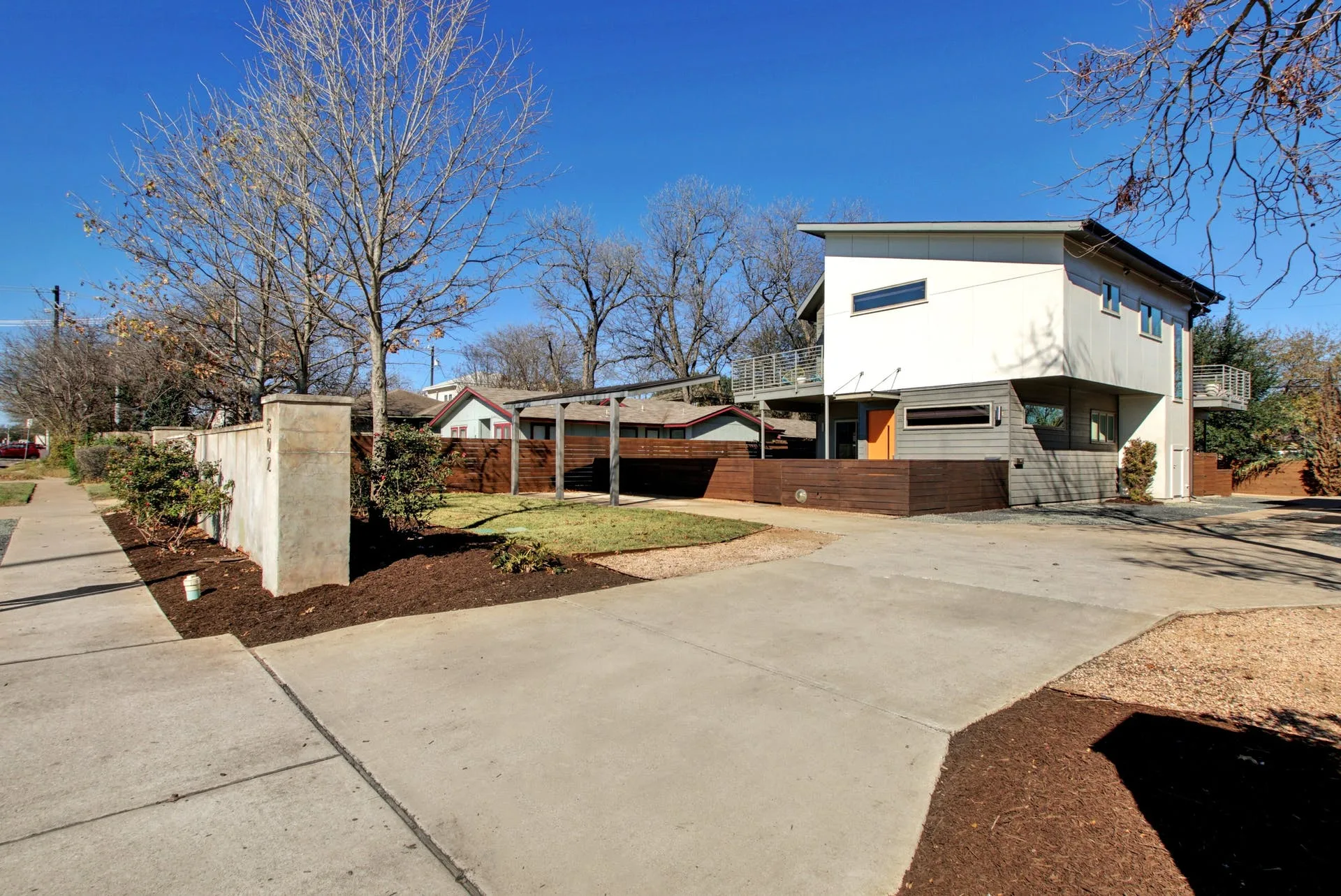 502 W 51st St #C Austin, TX Austin photo 4