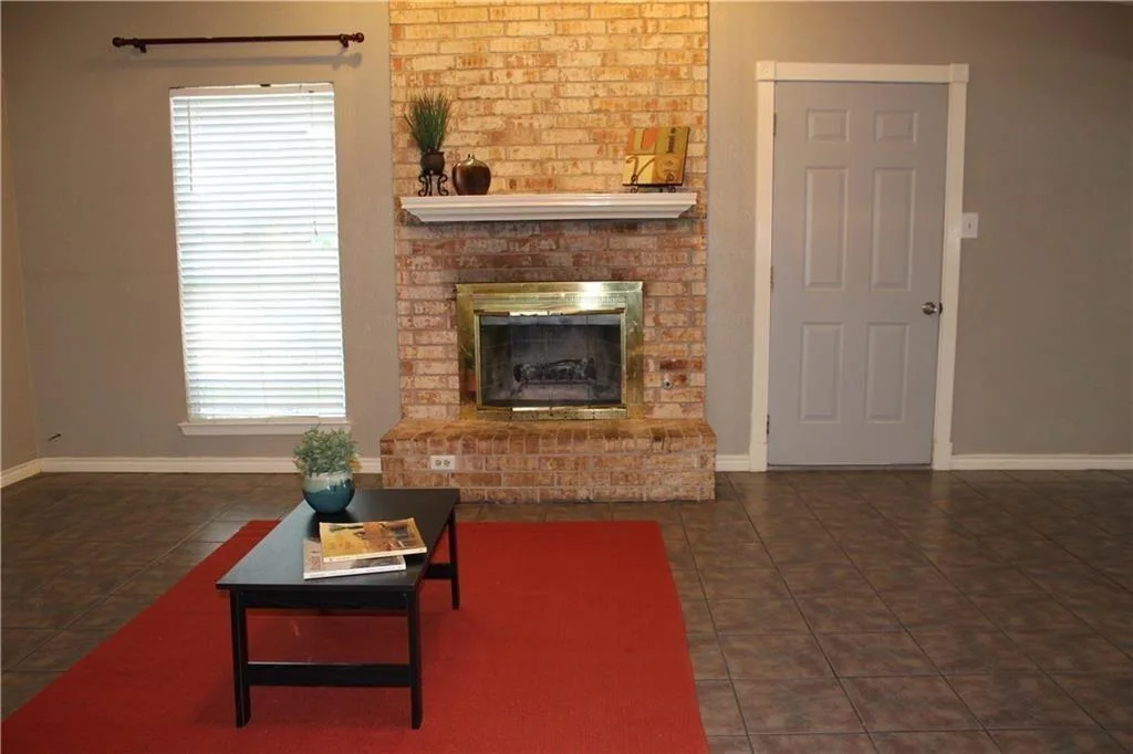 Vaulted Ceilings, Cozy Fireplace & No Carpet | Charming Round Rock 1-Story photo 4