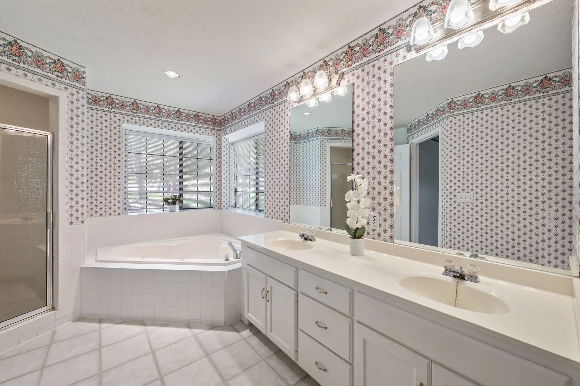 Hidden Lakeway Retreat | Full of Potential + Exclusive Buyer & Agent Incentives photo 24