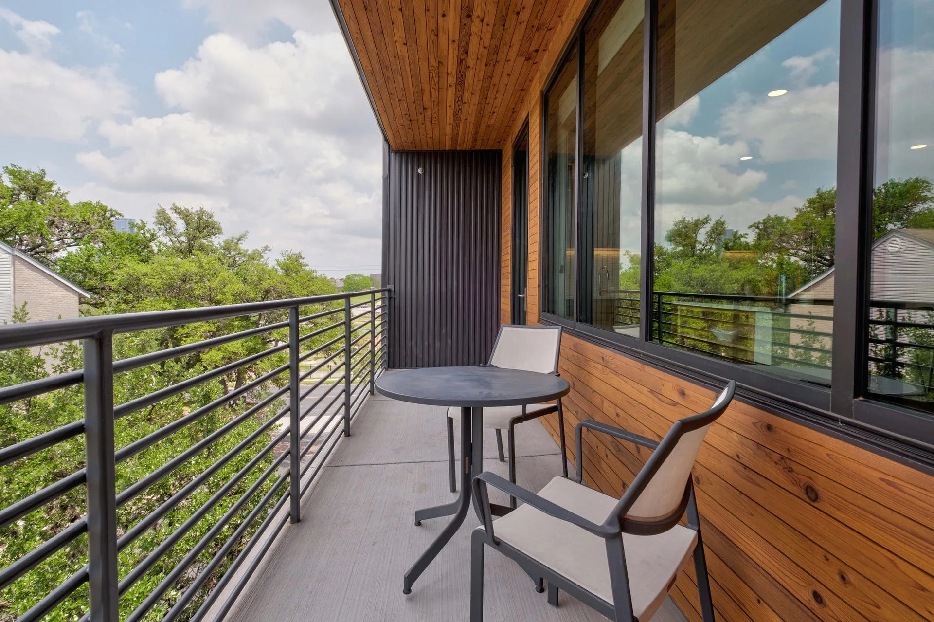 900 S 1st St #405, Austin, Texas 78704 photo 18