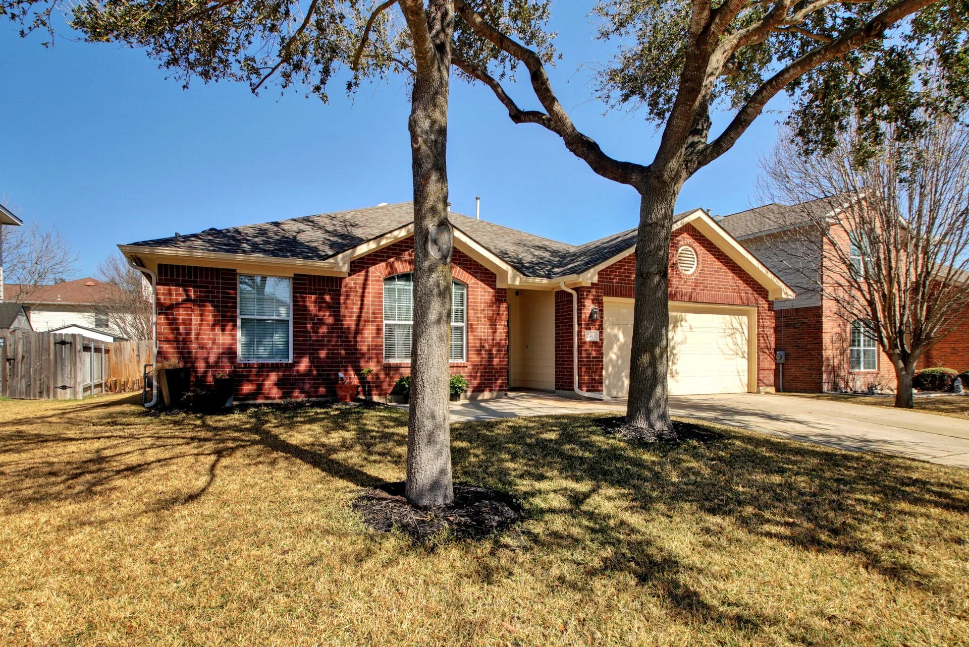 2415 Candle Ridge Trl, Georgetown, Texas 78626 photo 5