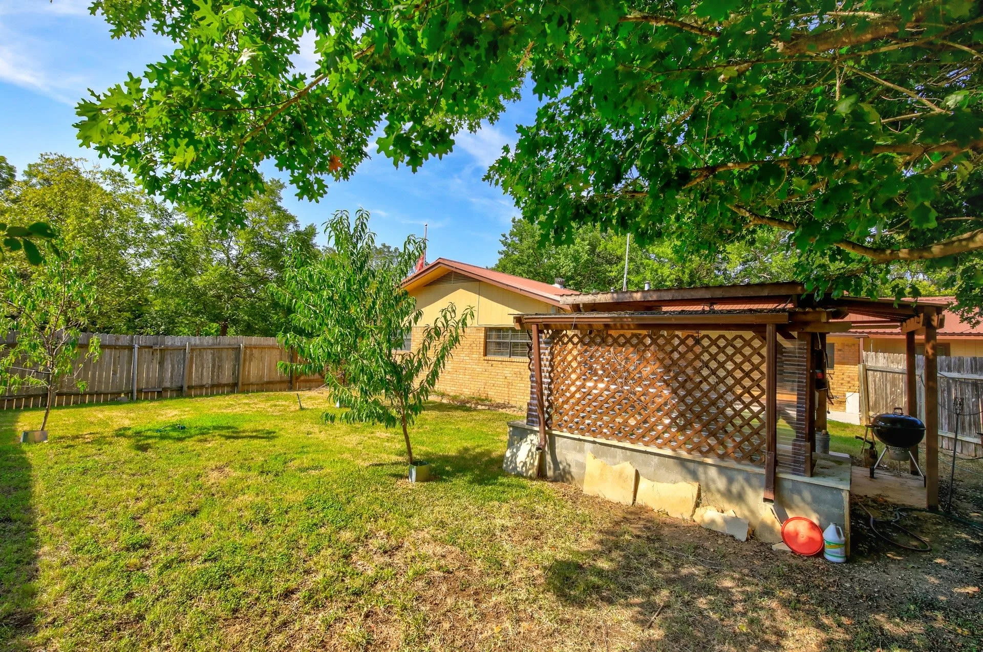 509 Hosack St photo 29