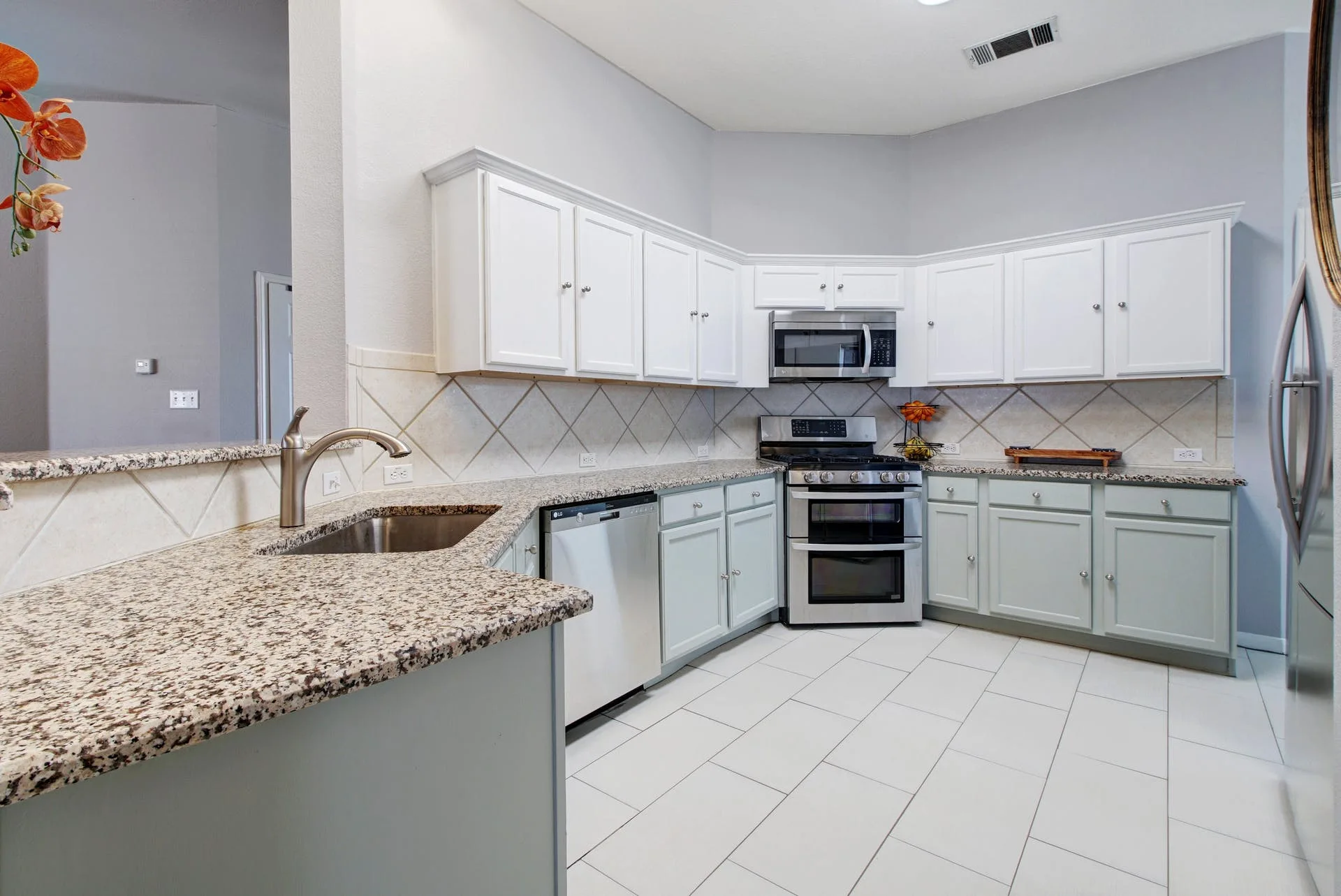 2415 Candle Ridge Trl, Georgetown, Texas 78626 photo 12
