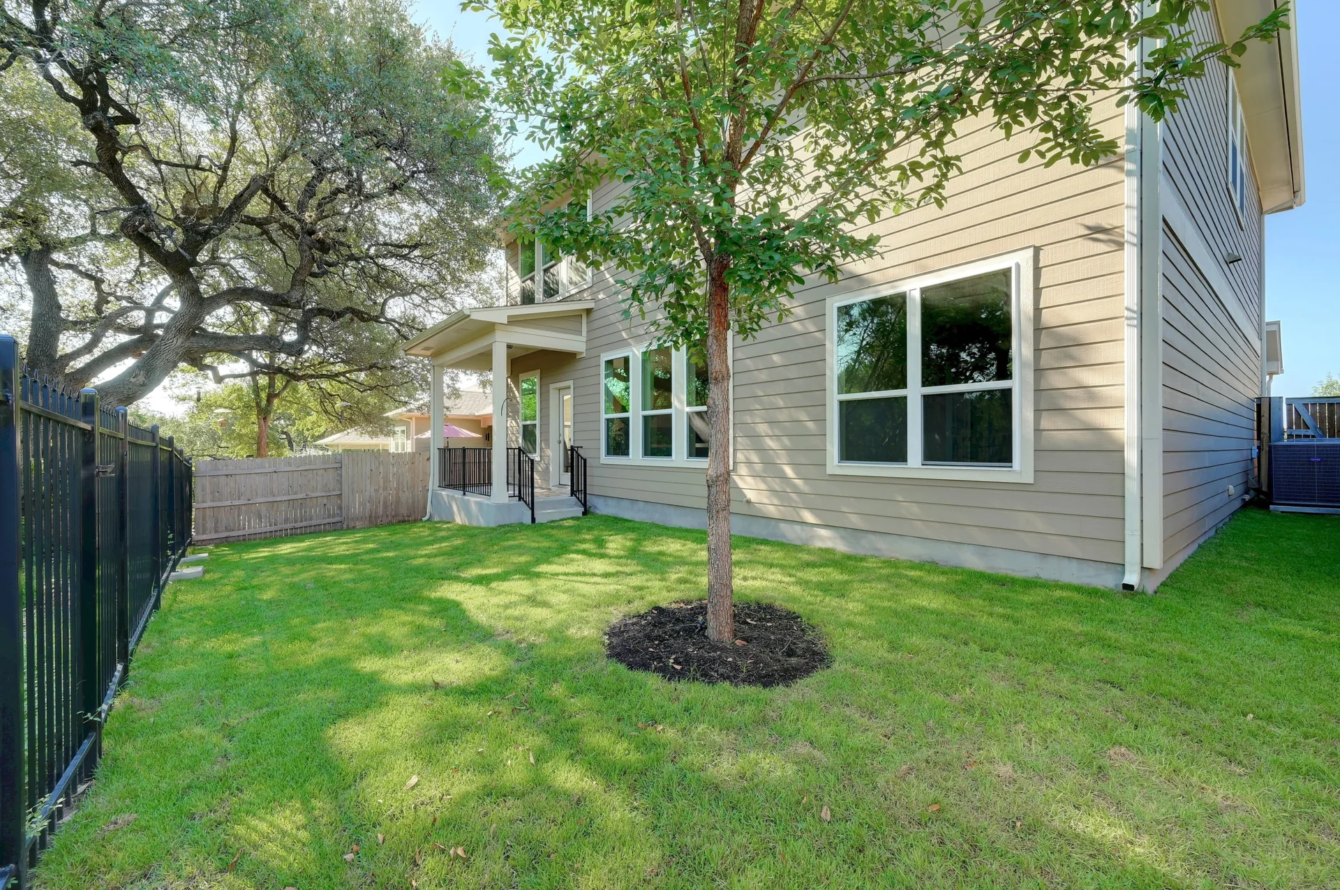 712 Waterfall Way photo 28