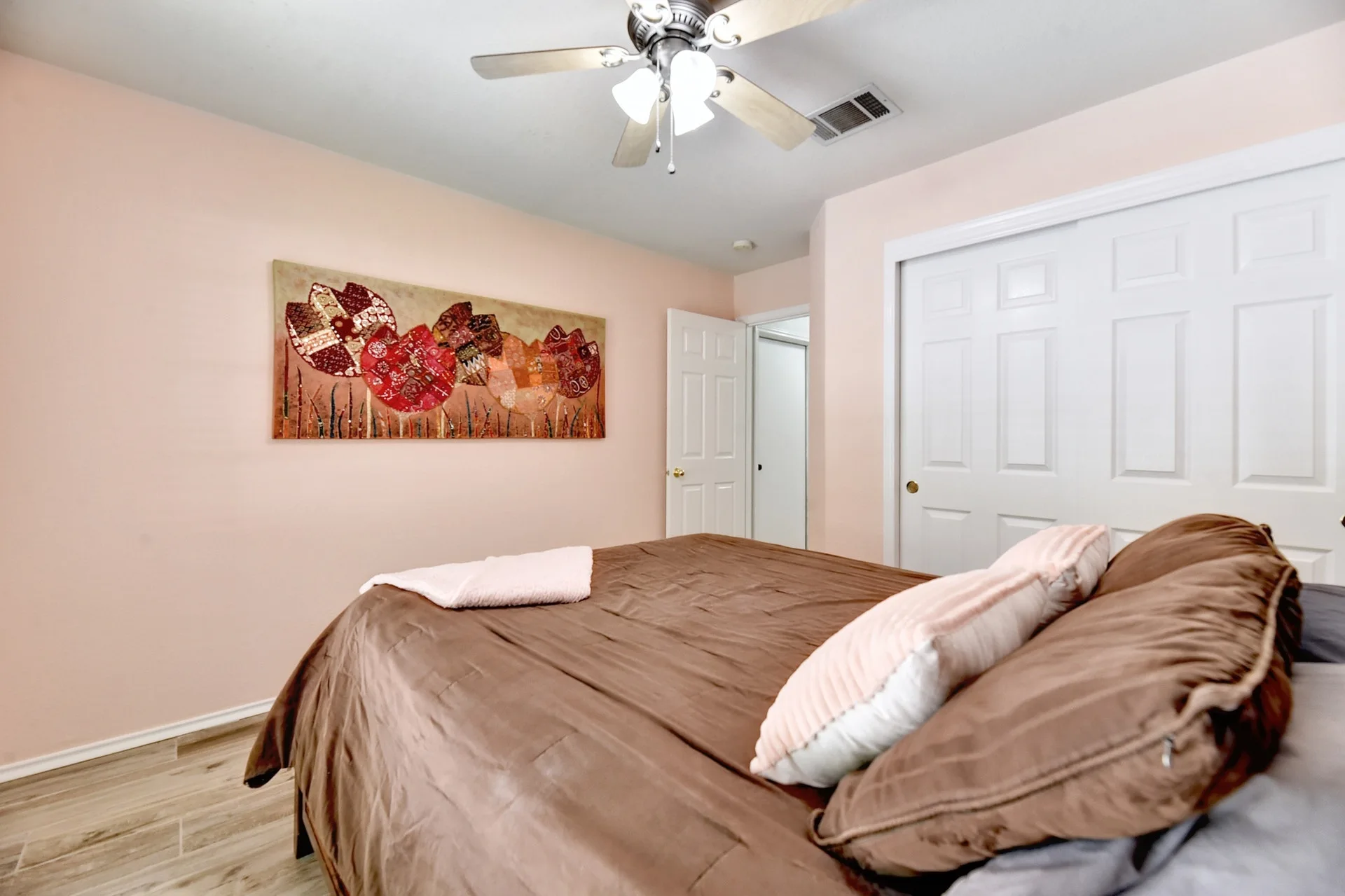 8926 Anna St photo 18