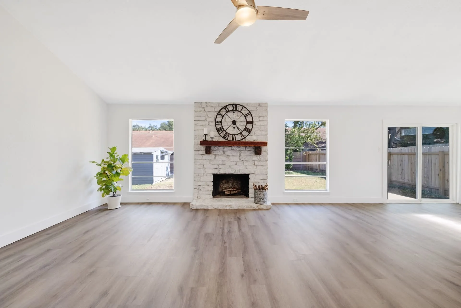 12109 Grey Rock Ln, photo 10