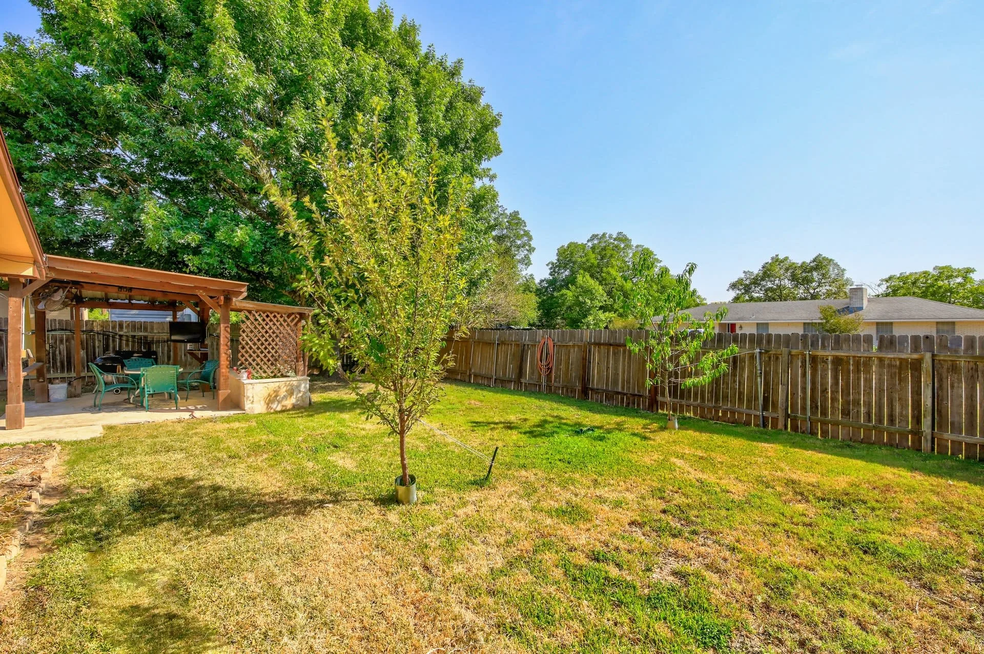 509 Hosack St photo 27