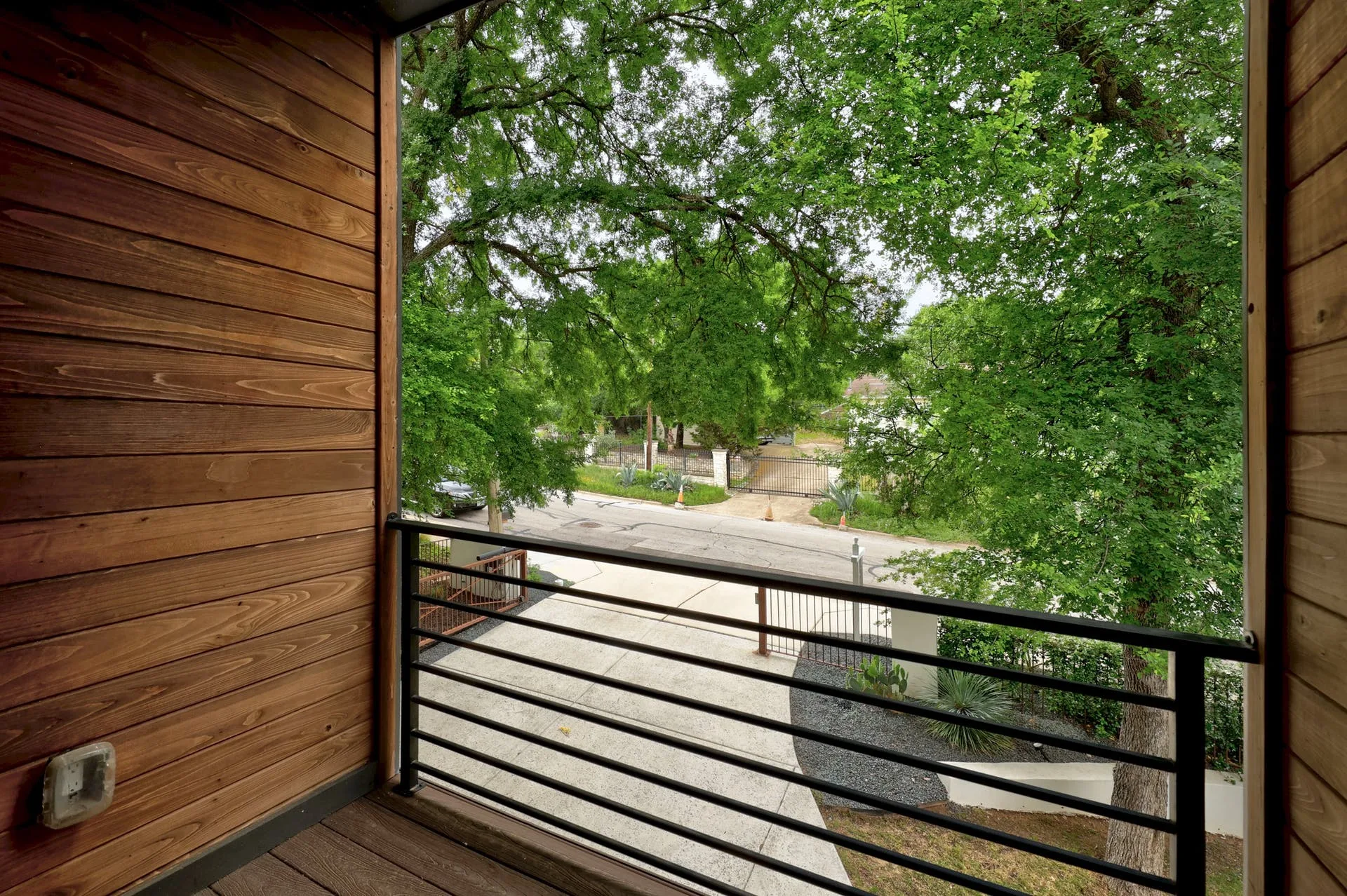 1111 Lott Ave, Austin, Texas 78721 photo 31