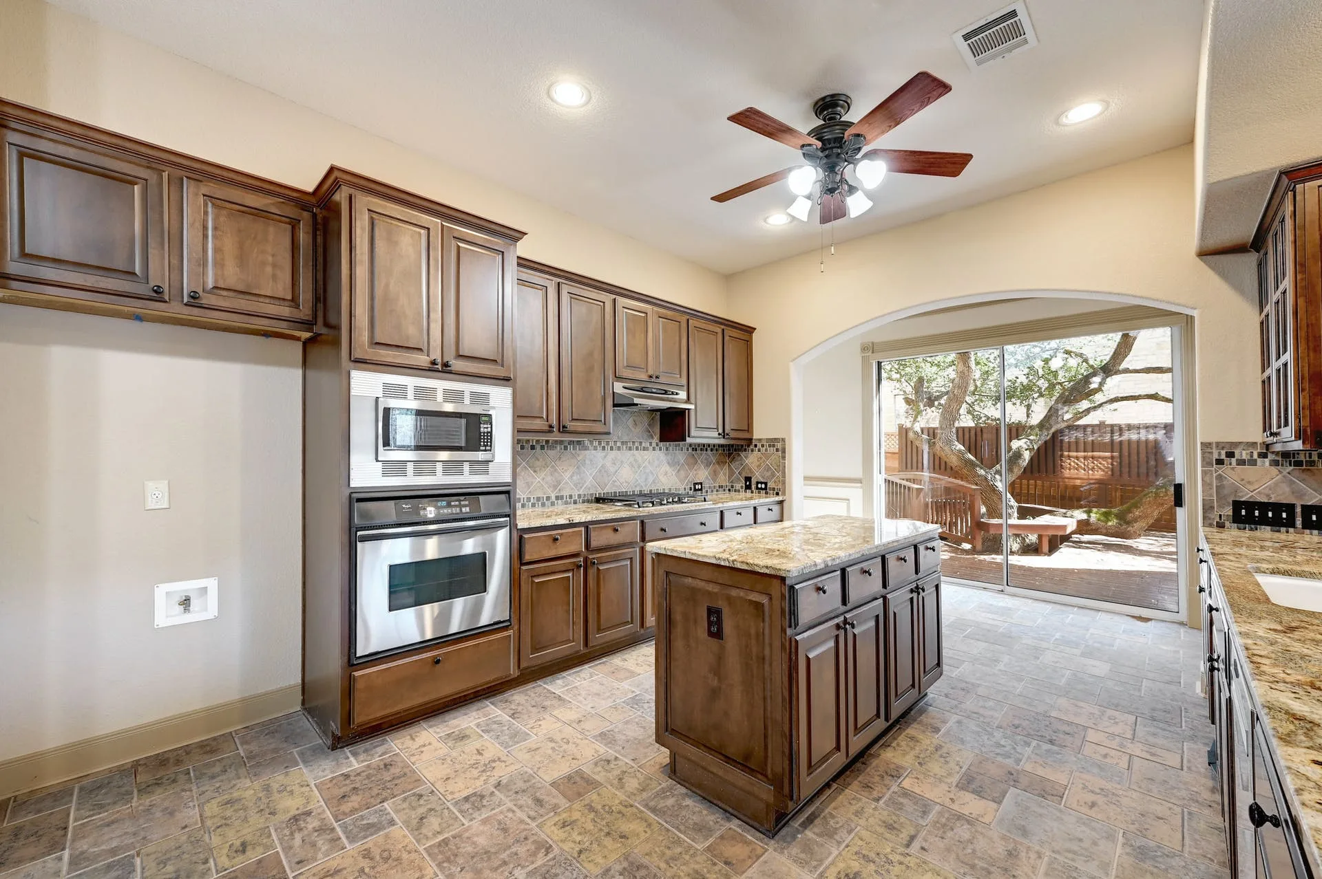7217 Lapin Cv, Austin, Texas 78739 photo 9
