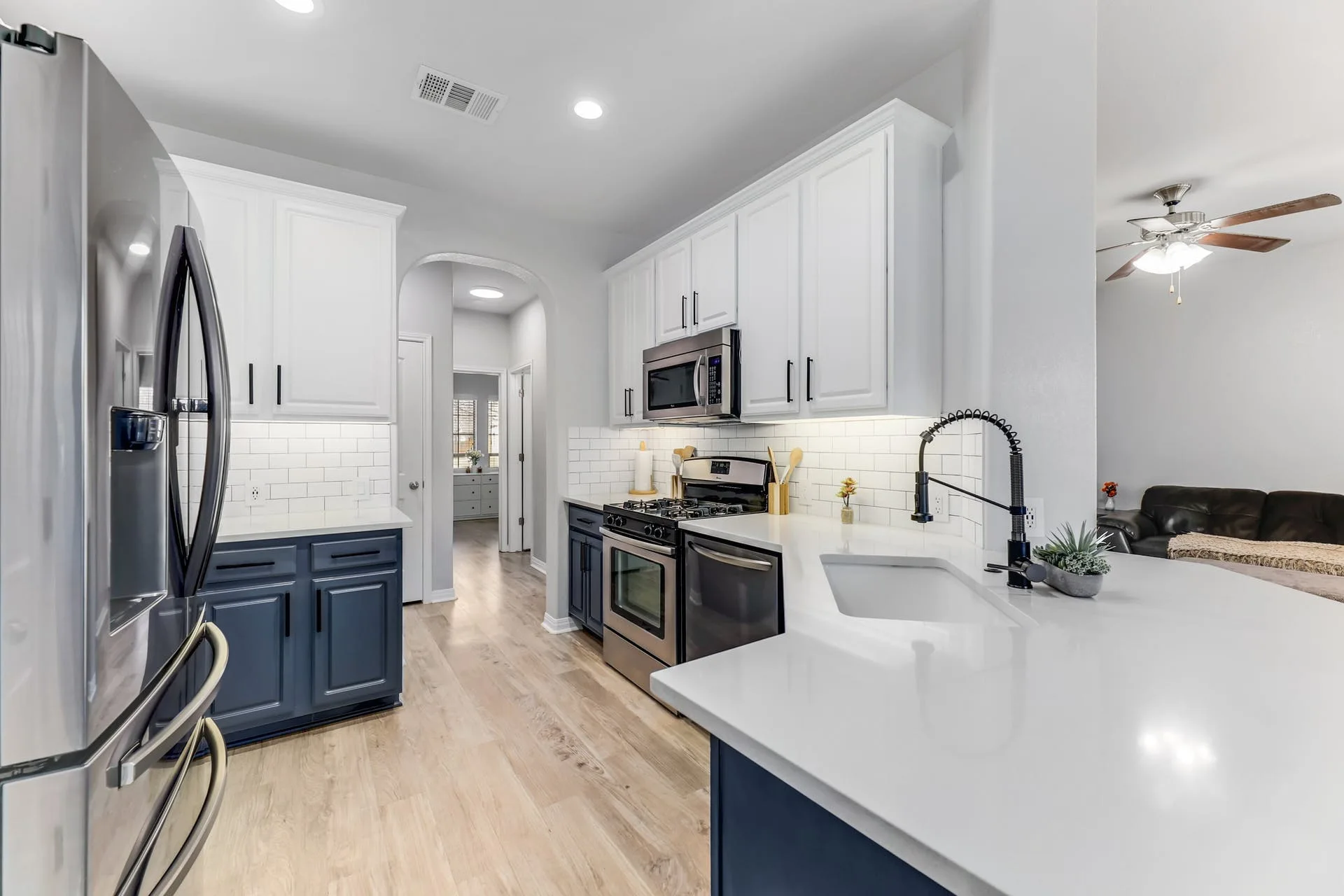 941 Hyde Park Dr, Round Rock, Texas 78665 photo 9