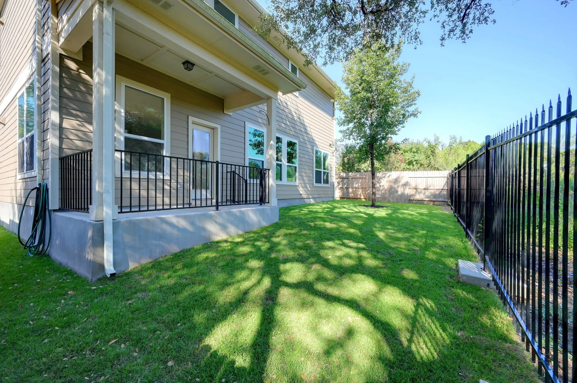 712 Waterfall Way photo 30