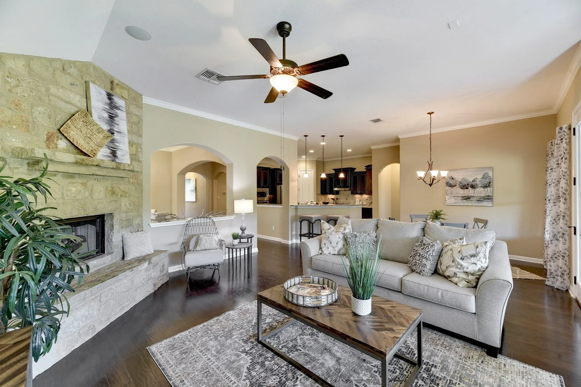 634 Big Meadow RD photo 2