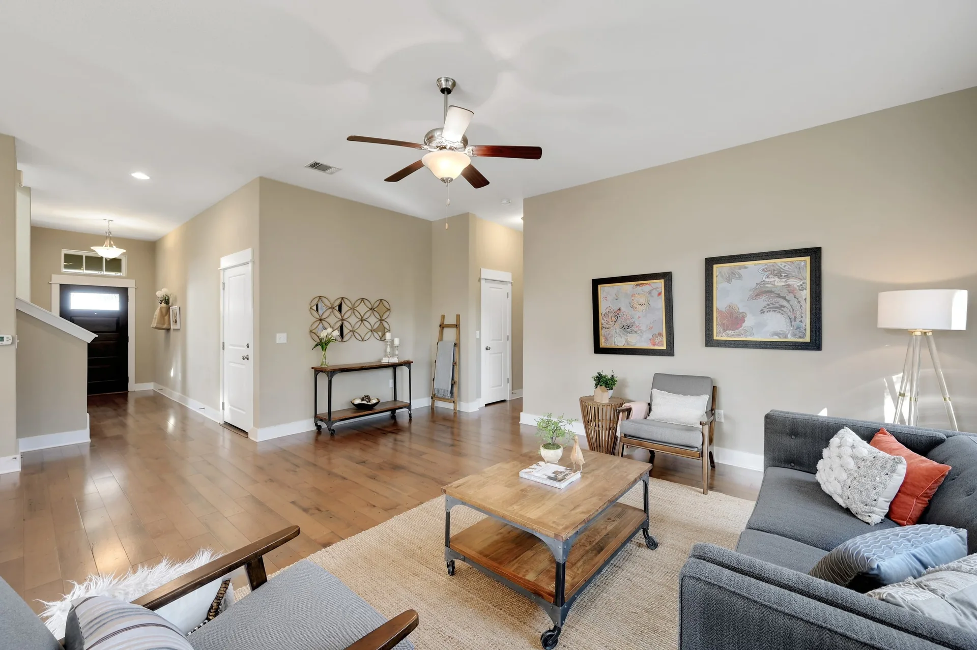 712 Waterfall Way photo 9