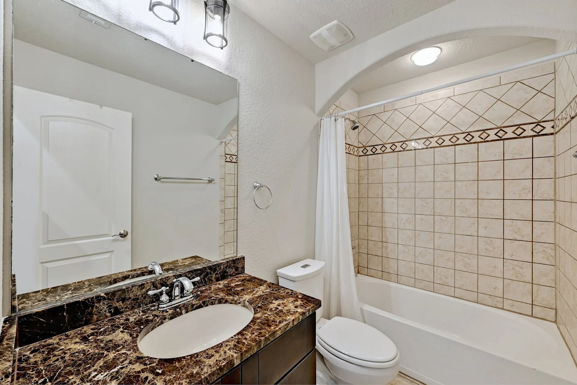 Stunning 5-Bedroom Luxury Home with Breathtaking Hill Country Views in Gated Community! | Short Walk to Lake Travis H.S. | Resort-style Amenities photo 5