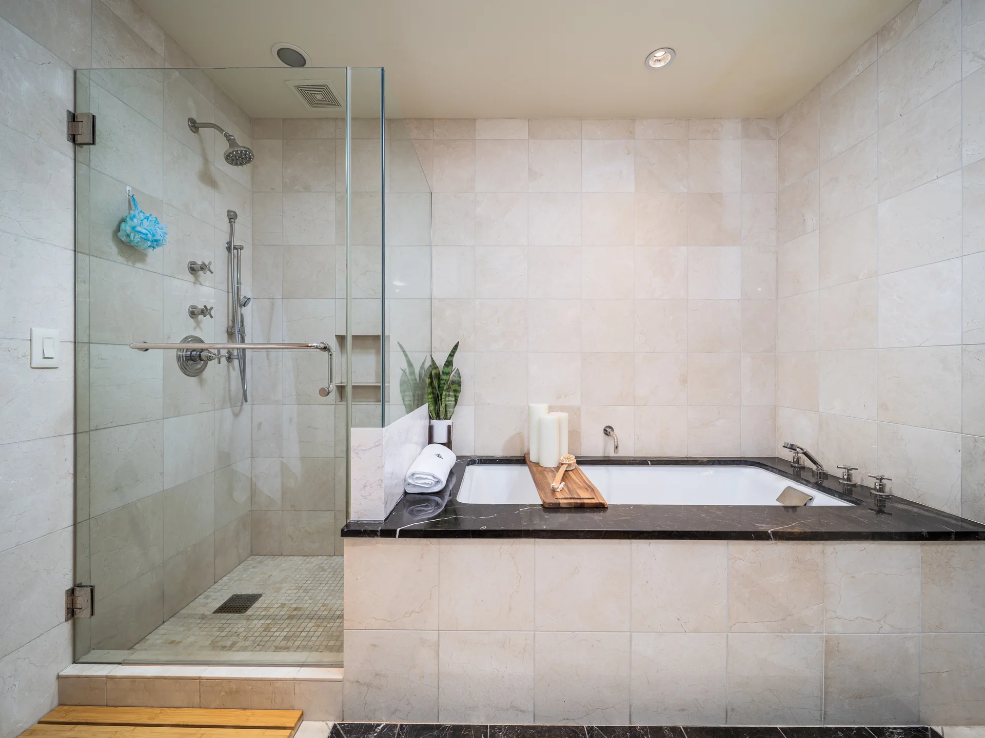 Sophisticated 17th-Floor Condo at Four Seasons Austin | Luxury High-Rise Living Steps from Lady Bird Lake photo 18