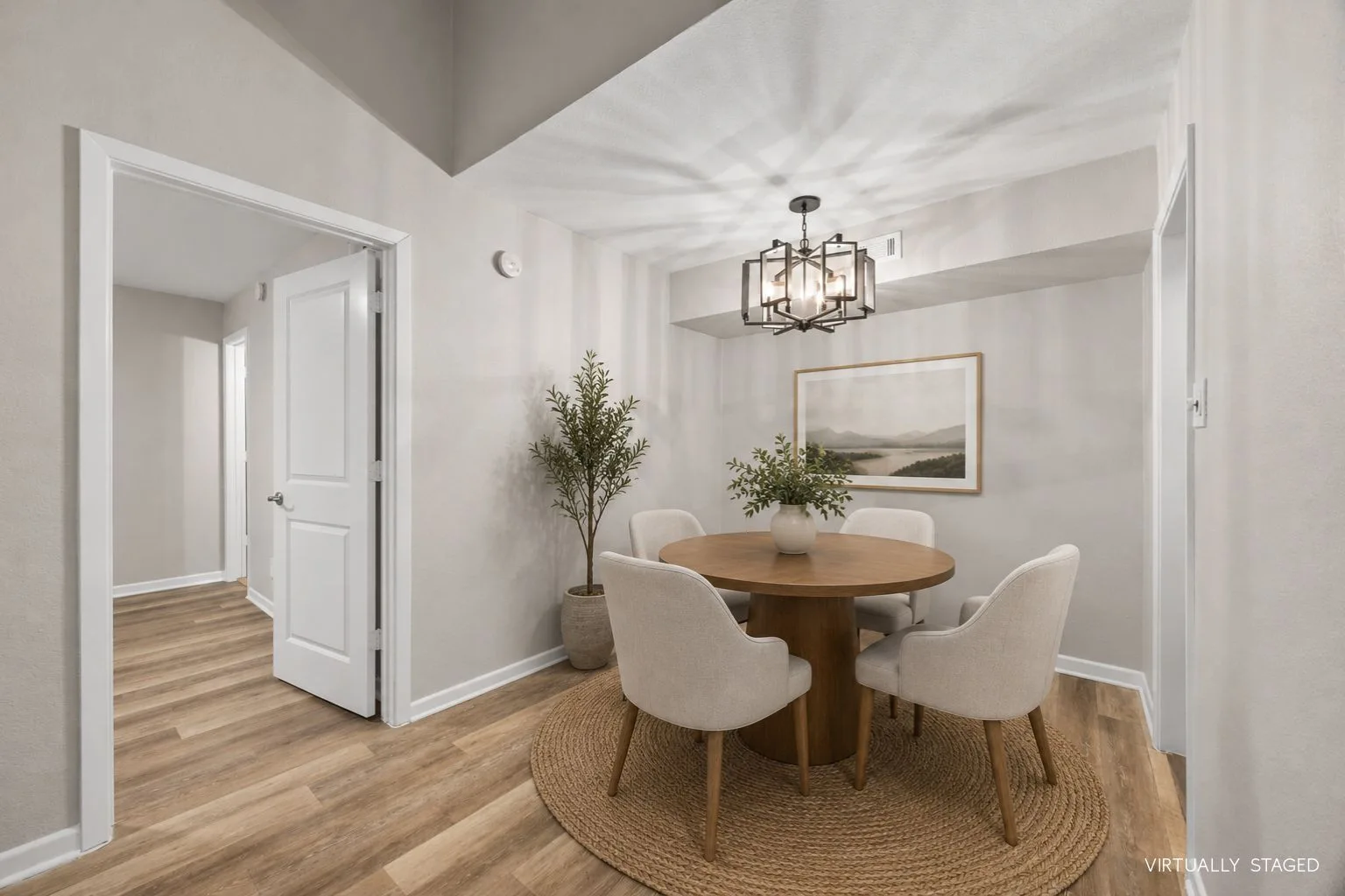 A Top-Floor Retreat in the Heart of 78704 | Two Suites + Fireplace photo 9