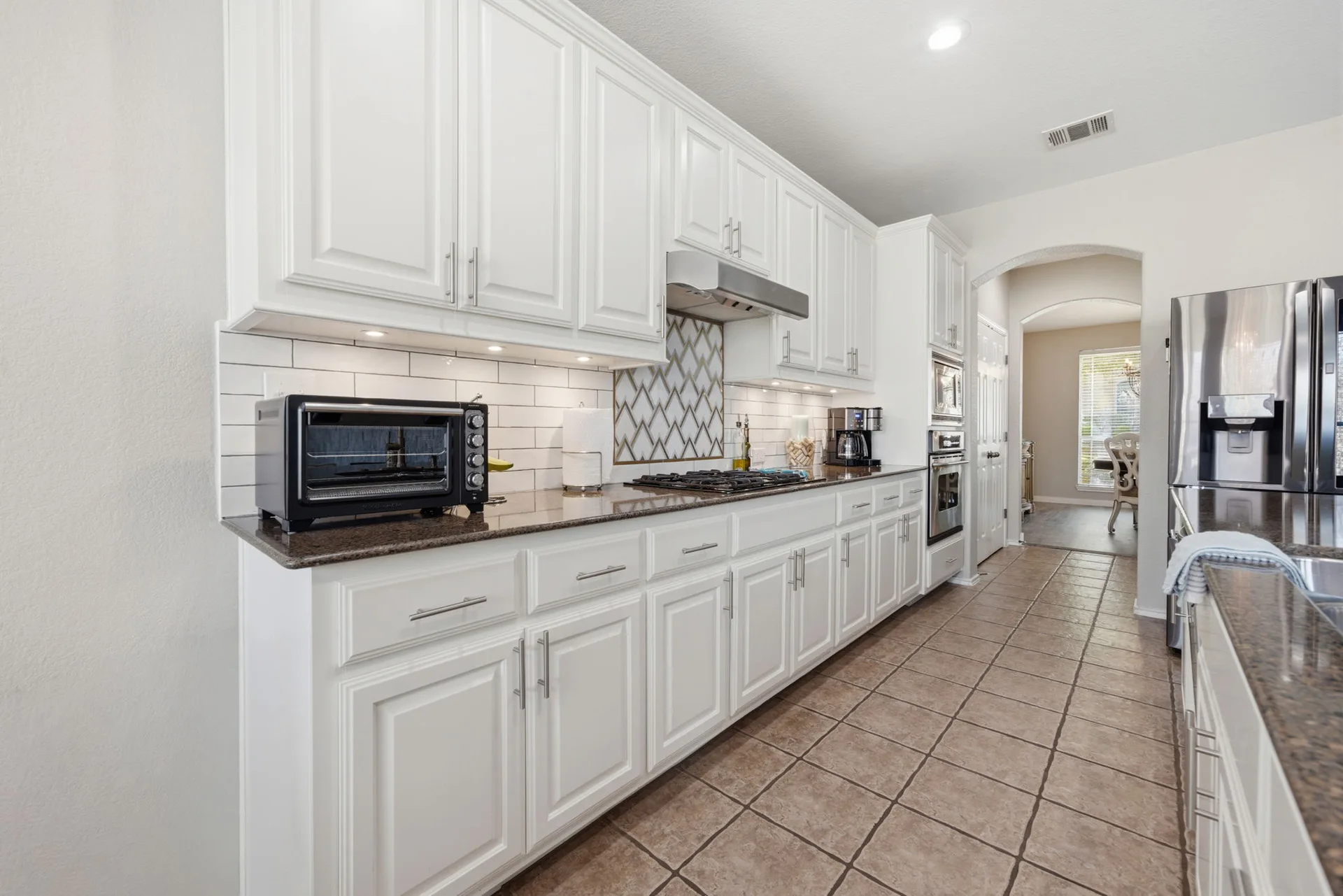 Elegantly Updated Lakeway Retreat w/ New Roof photo 22